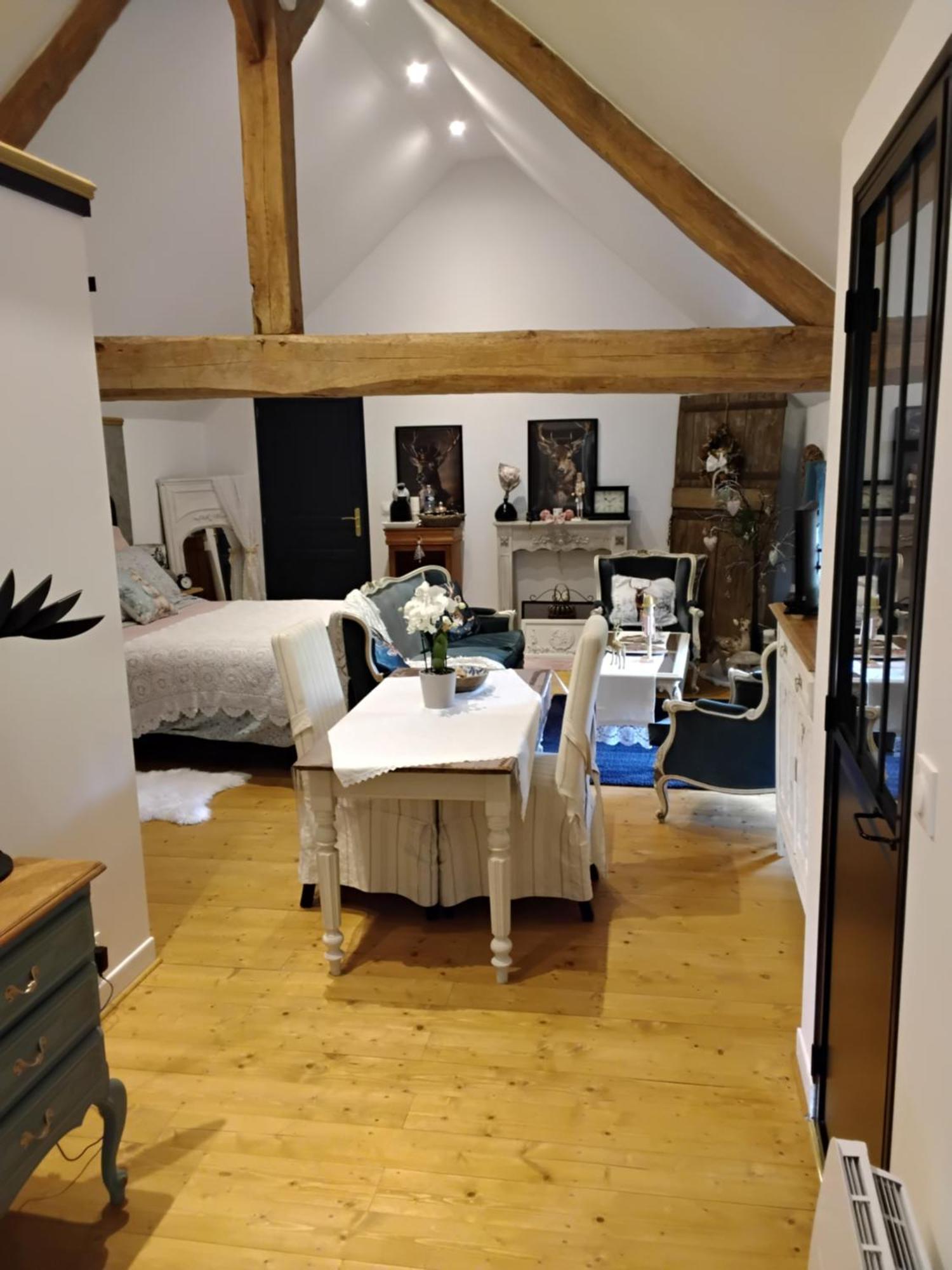 Au Petit Bonheur De Seraphine Saint-Aubin  Exterior foto